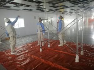 Công nhân Yesco lắp đặt